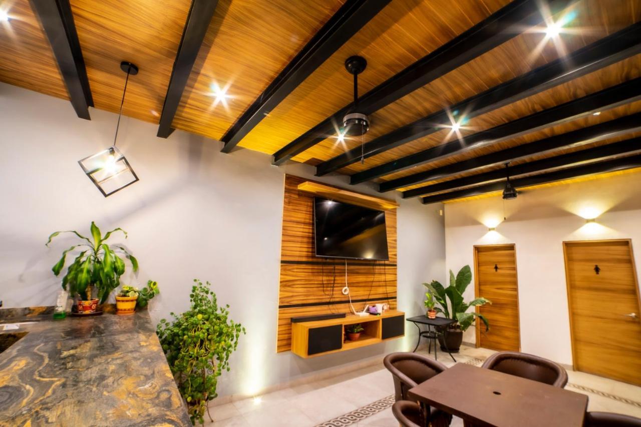 Villa Guadalupe Чапала Экстерьер фото